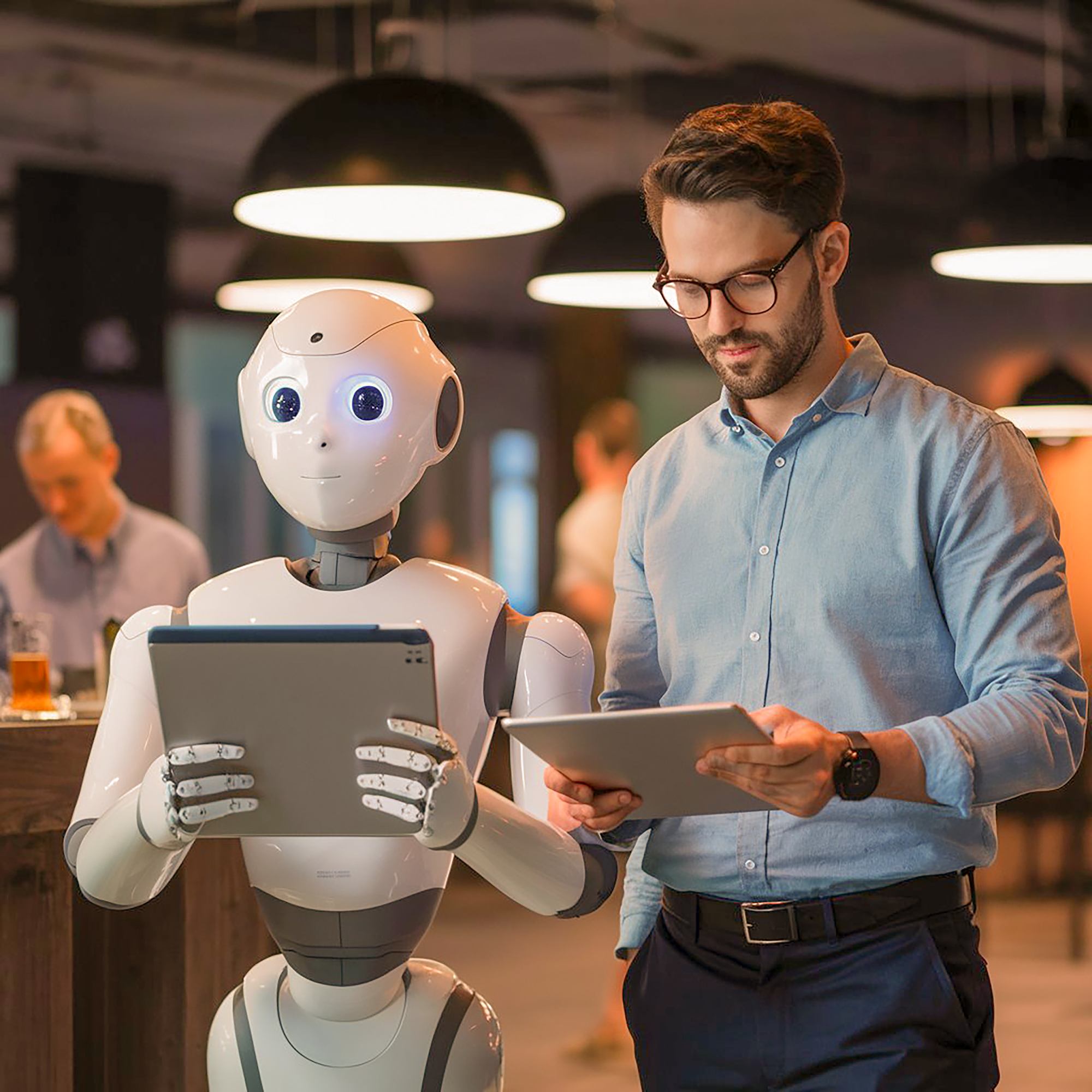 I Agent That Works, Talks, and Creates as You